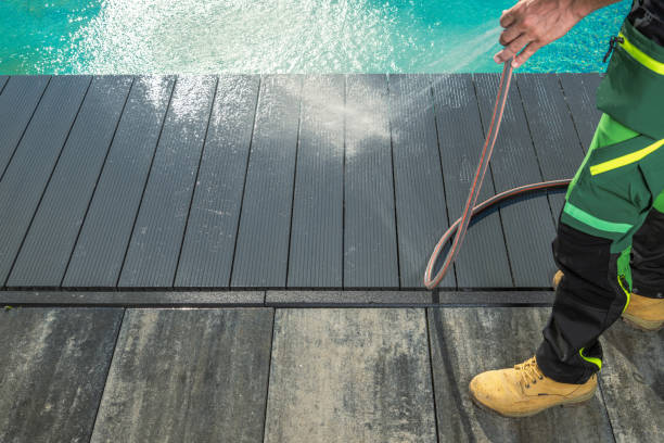 Best Commercial Building Pressure Washing  in Rosendale, WI